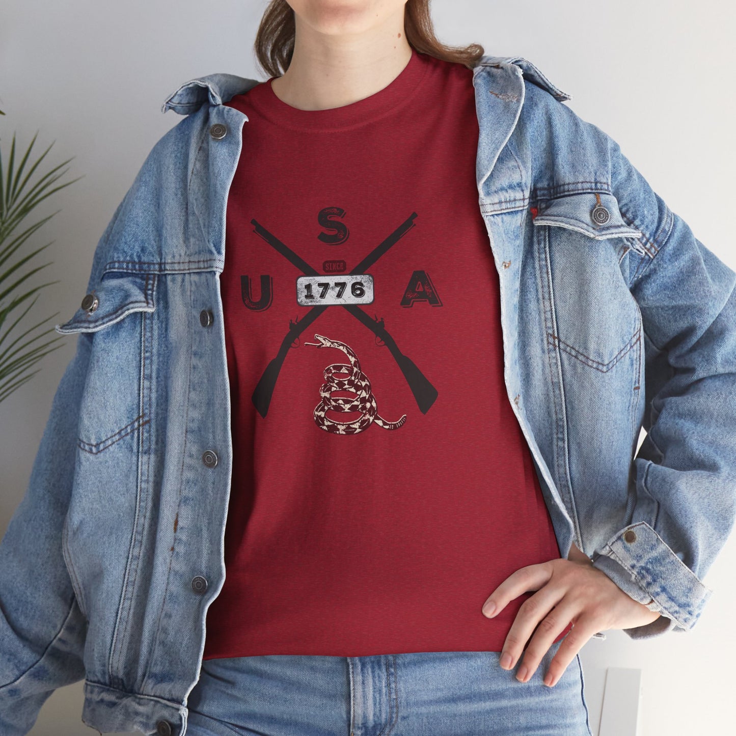 Patriotic Unisex T-Shirt - Gadsen USA Design *Blk